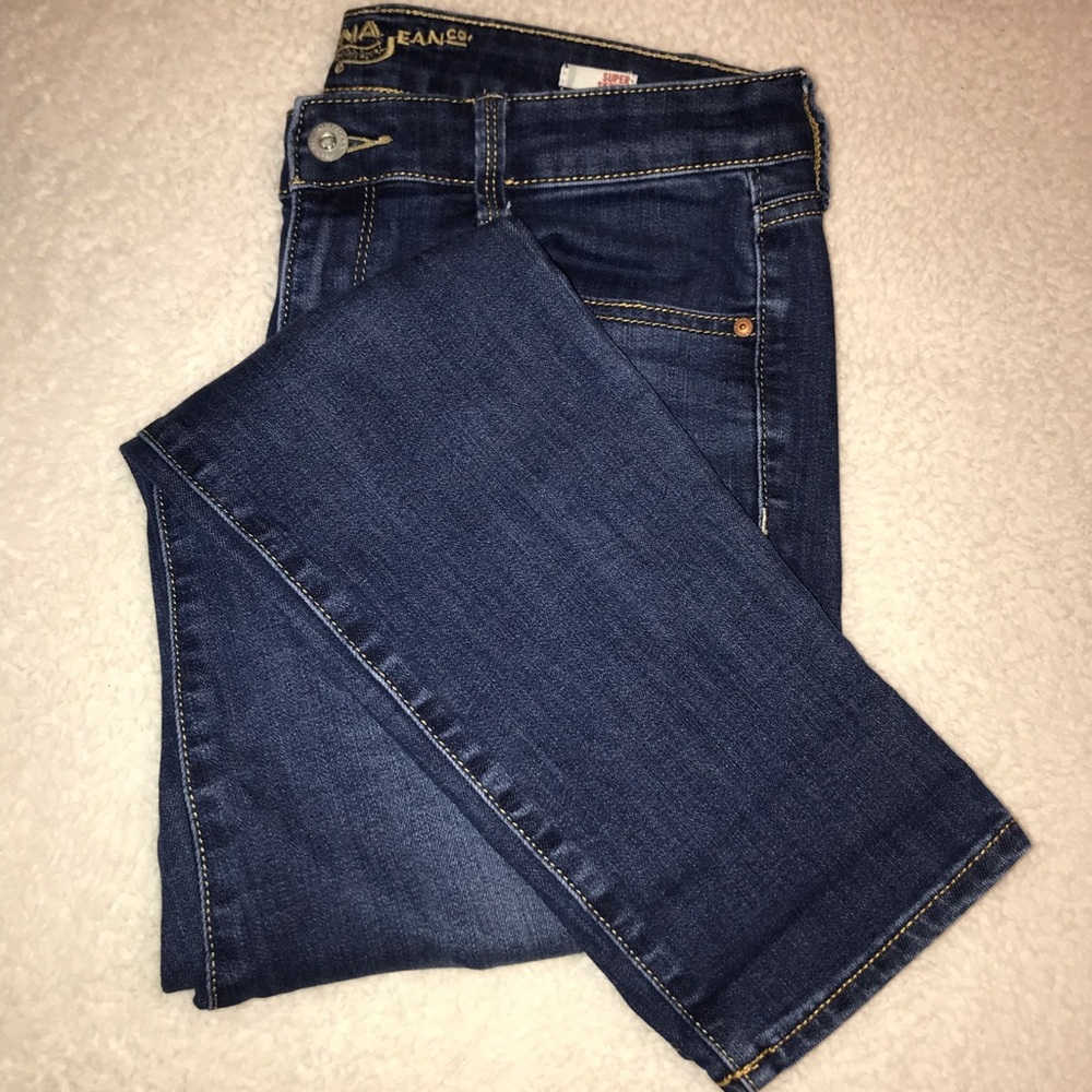 Super skinny jeans